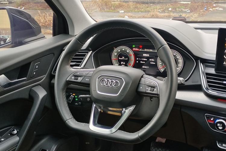 Used Audi Q5L 2022 Updated 40T Luxury Dynamic Edition
