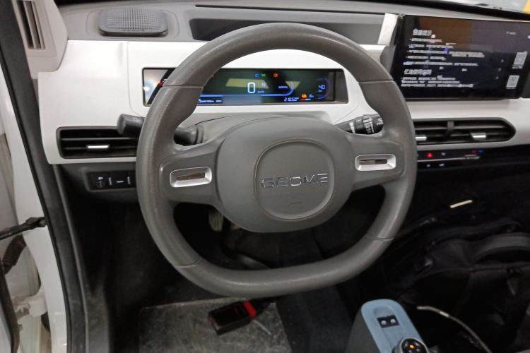 Used Geely Galaxy Panda 2023 Panda Mini 200km Dynamic Bear Steering Wheel
