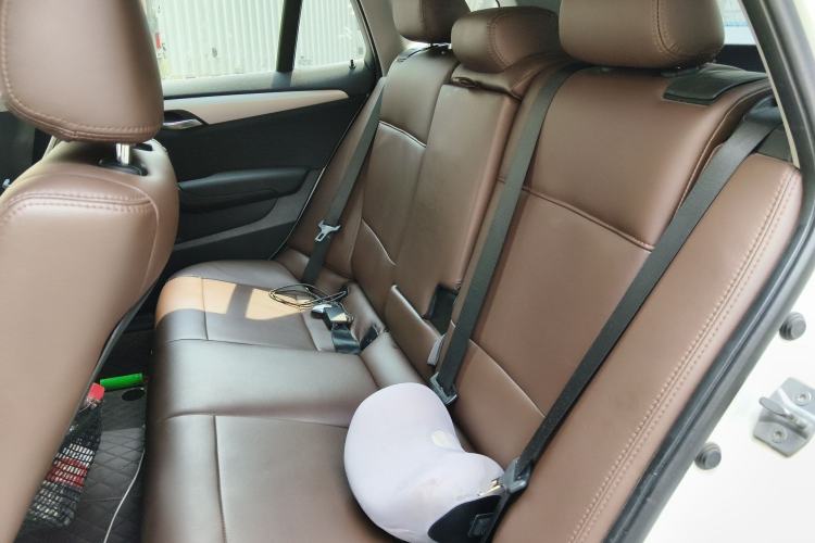 Used BMW X1 2014 sDrive18i Fashion Model Left Rear Seat