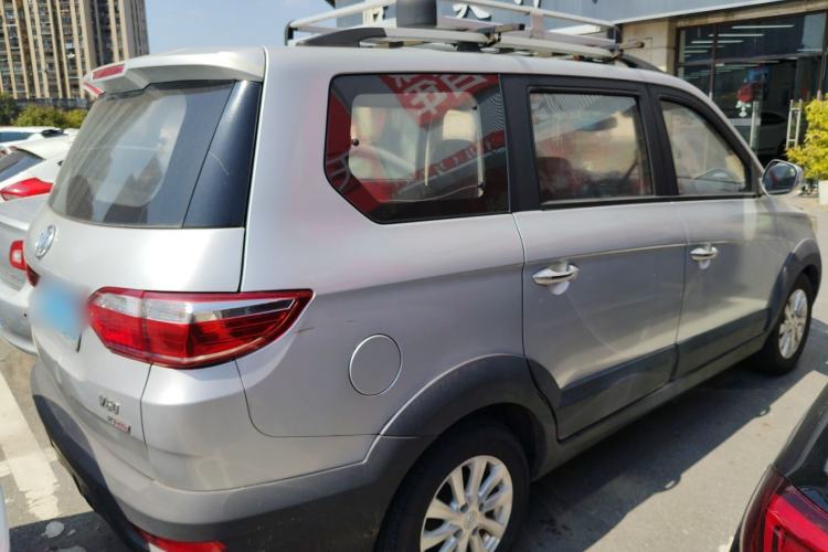 Used Nlmmotor Qiteng V60 2017 1.5L Luxury Model