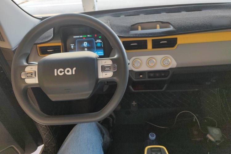 Used Chery QQ Ice Cream 2022 170km Sundae Phosphate Lithium-Ion