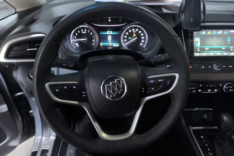 Used Buick GL6 2018 18T 6-Seater Prestige Model