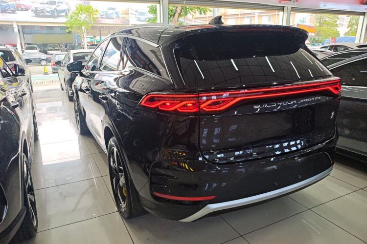 Used BYD Tang New Energy 2024 DM-i Glory Edition 112KM Prestige Model Rear Left 45 Deg