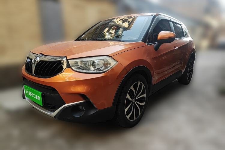 Used Brilliance V3 2015 1.5T Automatic Elite Model