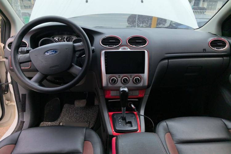 Used Ford Focus 2013 Hatchback Classic 1.8L Automatic Base Model