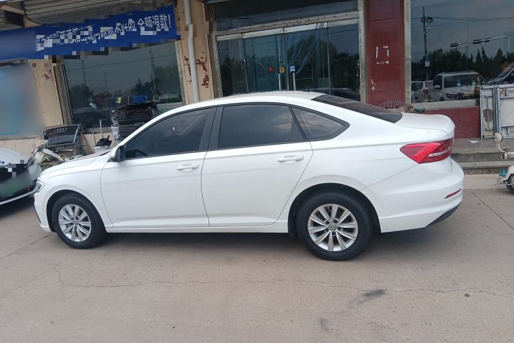 Used Volkswagen Lavida 2019 1.5L Automatic Fashion Edition China VI
