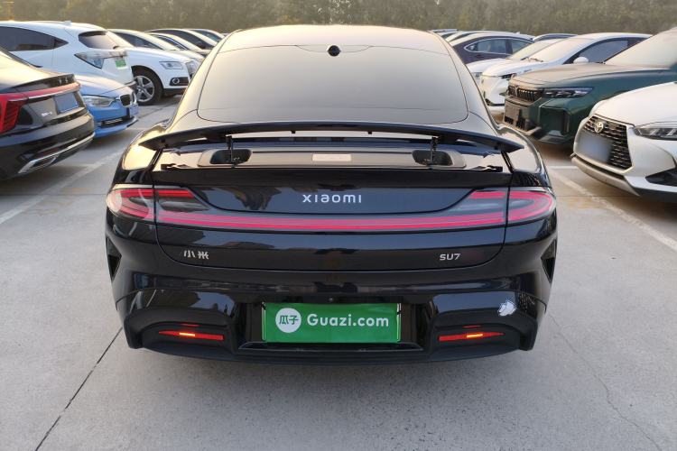 Used Xiaomi Auto SU7 2024 Four-Wheel Drive Ultra-Long Range Advanced Intelligent Driving Max Edition
