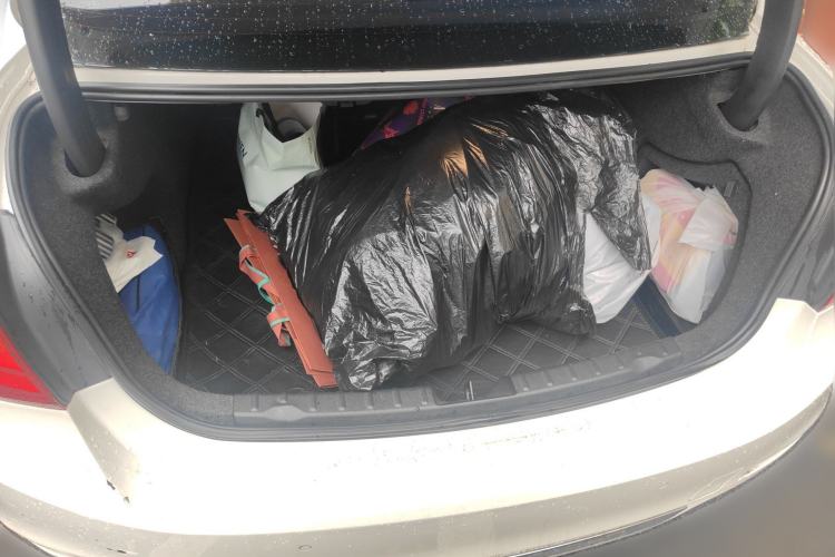 Used BMW 3 Series 2015 320Li Fashion Model Trunk