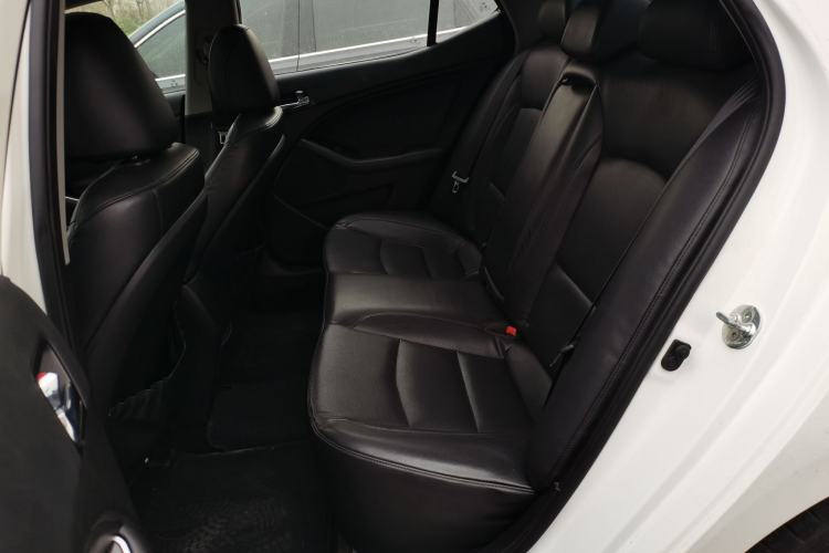 Used Kia K5 2015 2.0L Automatic LUX
