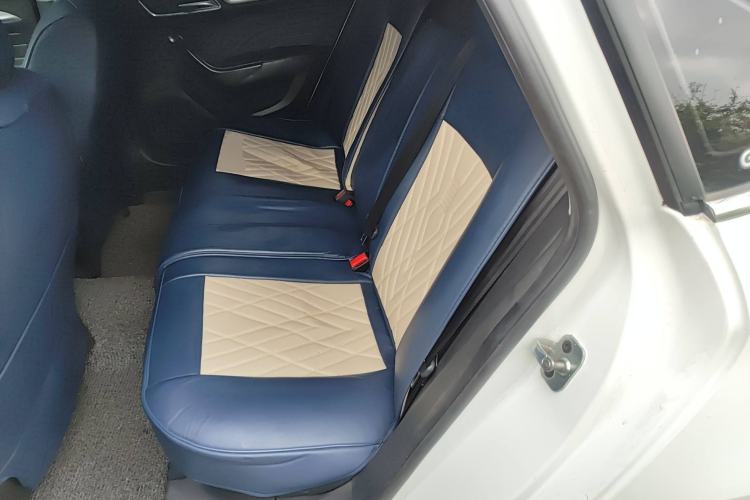 Used Roewe i6 New Energy 2017 45T Hybrid Connect & Smart Enjoyment Edition
