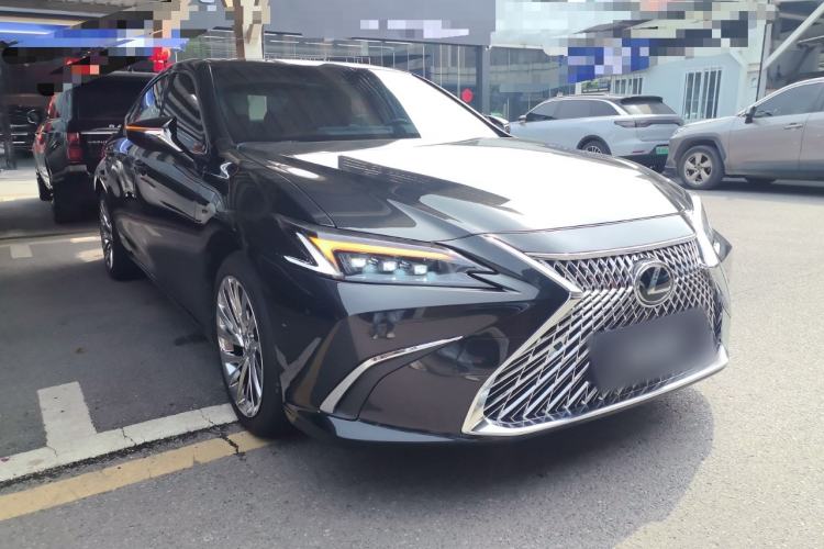 Used Lexus ES 2023 200 Excellence Edition