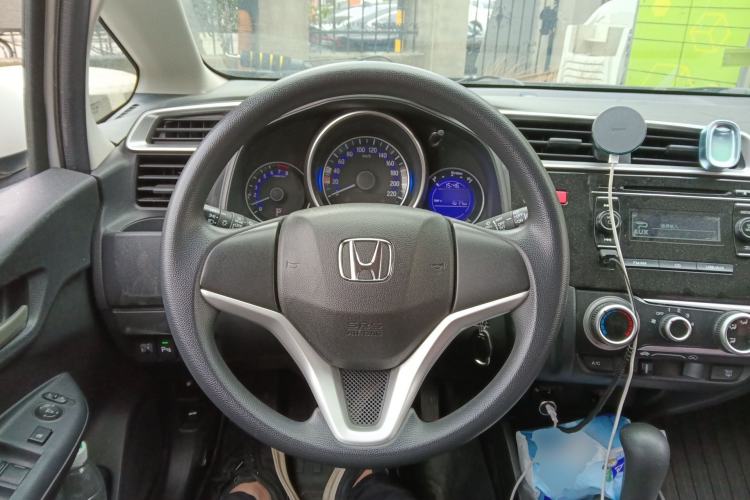 Used Honda Fit 2014 1.5L SE CVT Fashion Model Steering Wheel