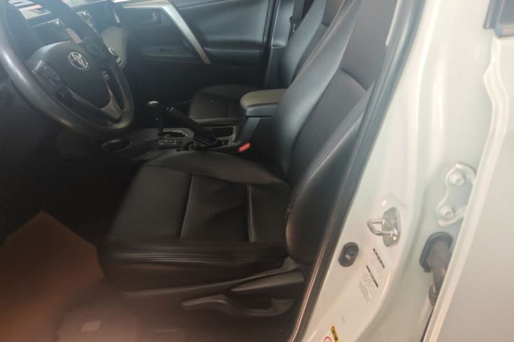 Used Toyota RAV4 2013 2.0L CVT Four-Wheel Drive Fashion Edition
