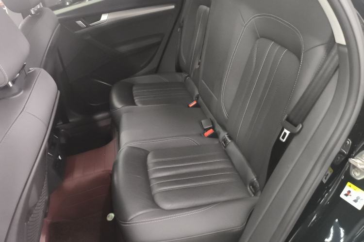 Used Audi Q5L 2023 40T Fashionable and Elegant Version