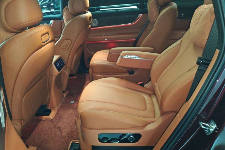 Used Hima AITO M9 2025 Extended-Range Ultra Version 52 kWh 6-Seater