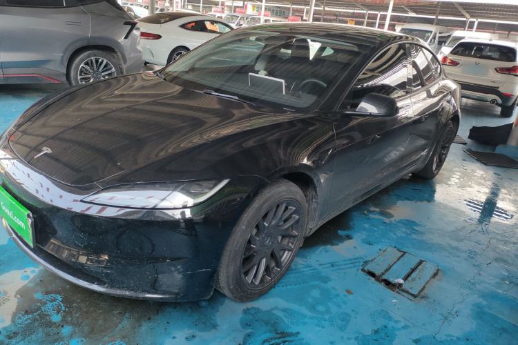 Used Tesla Model 3 2023 Rear-Wheel-Drive Version