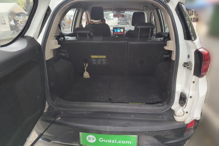 Used BYD Yuan New Energy 2019 EV360 Smart Connect Luxurious Model Trunk