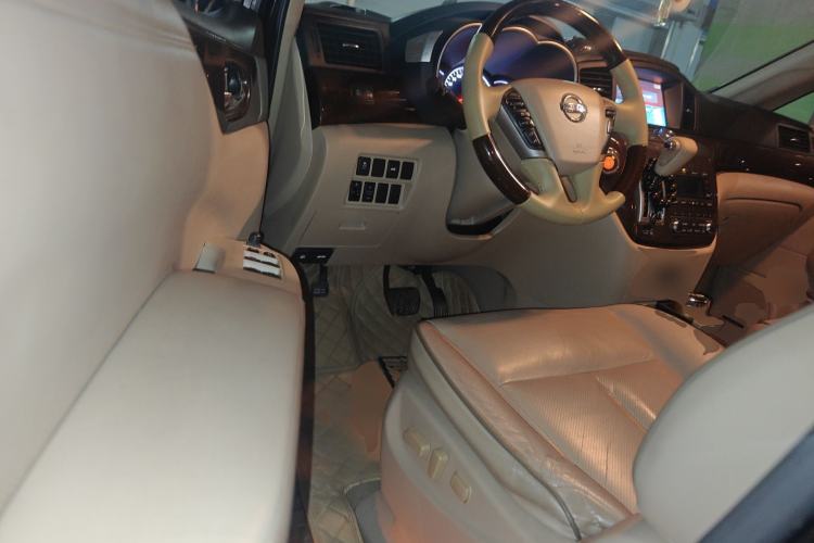 Used Nissan Quest 2015 3.5L SL Driver Seat