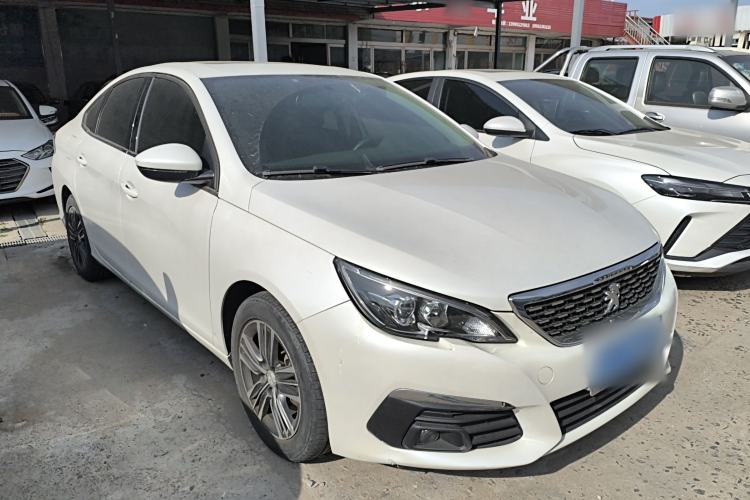 Used Peugeot 308 2019 1.6L Automatic Luxury Version China V Standard Front Right 45 Deg