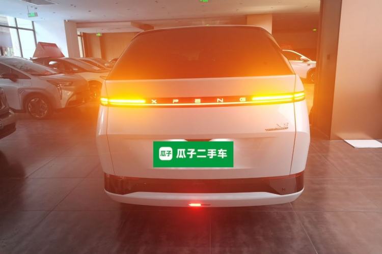 Used XPeng X9 2024 640 All-Wheel Drive High-Performance Max
