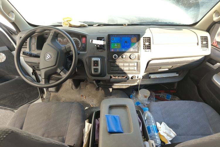 Used Foton Scenic G7 New Energy 2022 Van Long Wheelbase High Roof 2 Seats CATL 50.23 kWh
