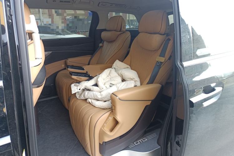 Used Denza D9 2024 DM-i 980 Four-Wheel Drive Prestige Model