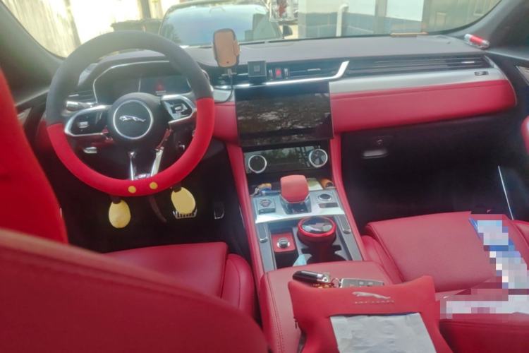 Used Jaguar F-PACE 2021 340 PS R-Dynamic SE
