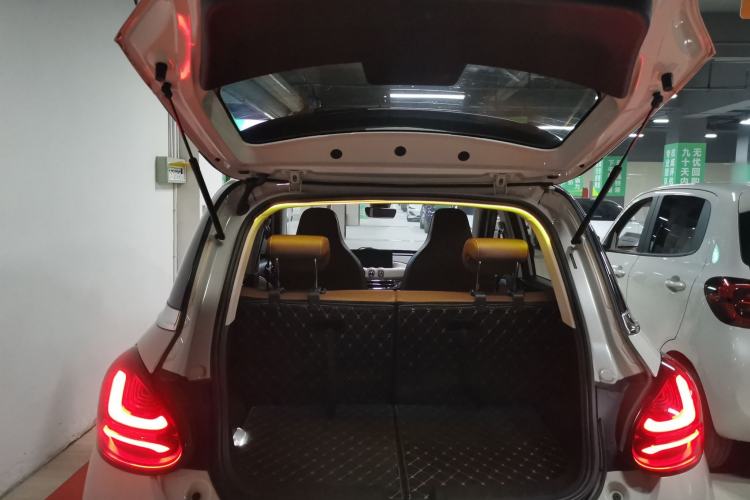 Used Wuling Bingo 2023 333 km Lingxi Connected+ Version Trunk