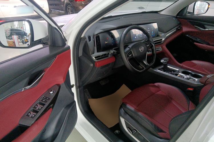 Used CHANGAN CS75 PLUS 2022 Classic Edition 1.5T Automatic Pioneer Model Driver Seat