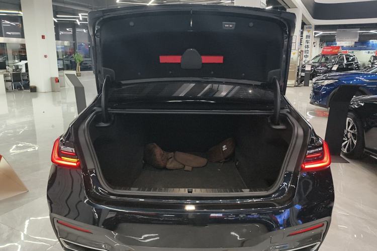 Used BMW 7 Series 2021 730Li M Sport Package
