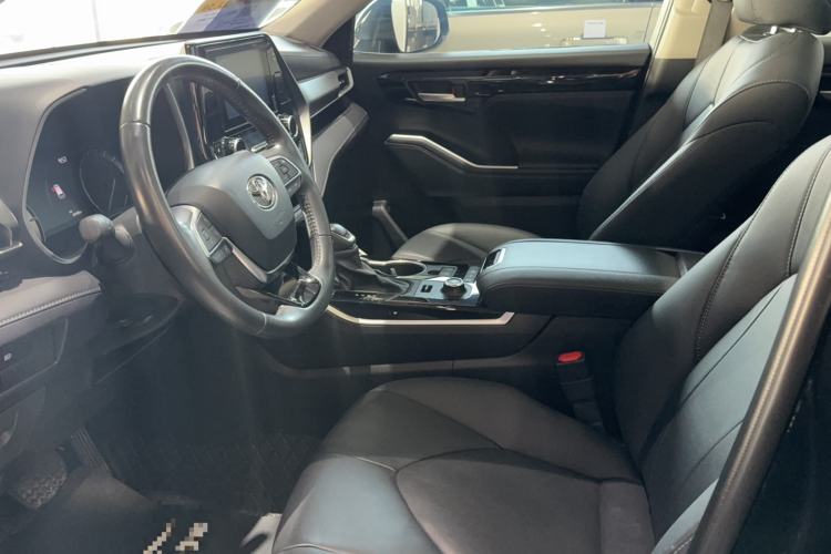 Used Toyota Highlander 2022 380T 4x4 Luxury Edition 7 Seats