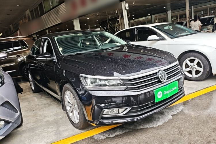 Used Volkswagen Passat 2017 280TSI DSG Luxury Edition