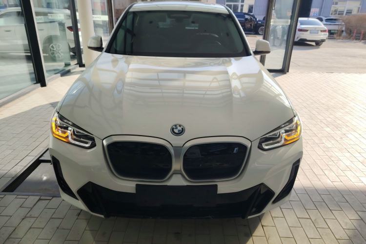 Used BMW iX3 2024 Leading Model
