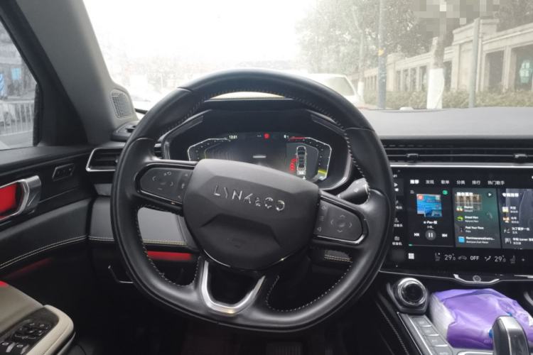 Used Lynk & Co 05 2020 2.0TD Two-Wheel Drive Shine Halo