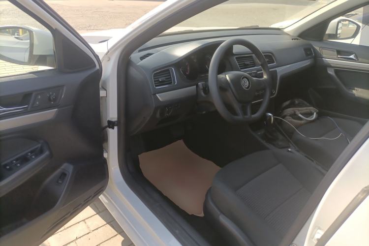 Used Volkswagen Lavida 2017 1.6L Automatic Fashion Edition
