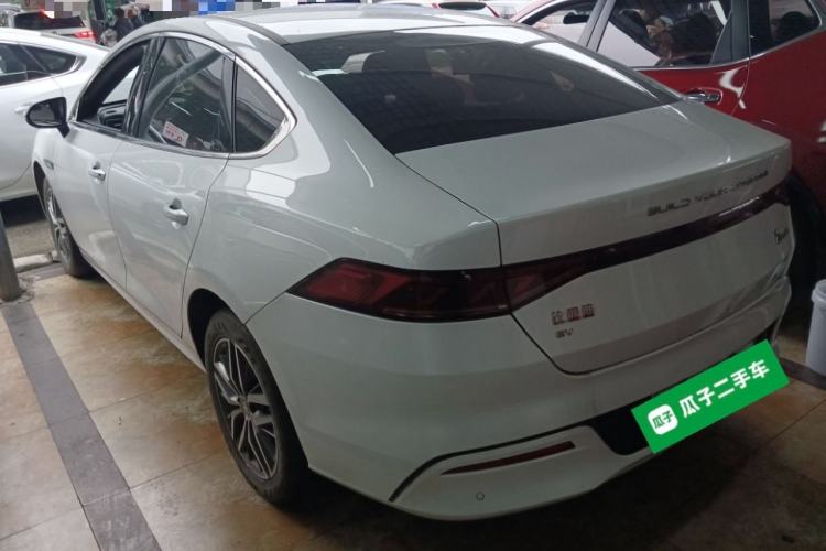 Used BYD Qin PLUS 2024 Honor Edition EV 420KM Leading Model Exterior 2