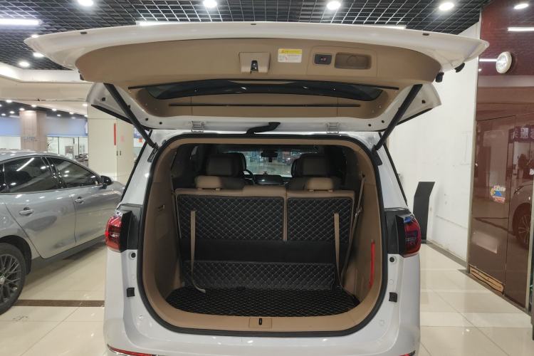 Used Buick GL8 2021 ES Land Cruiser 653T Luxury Edition