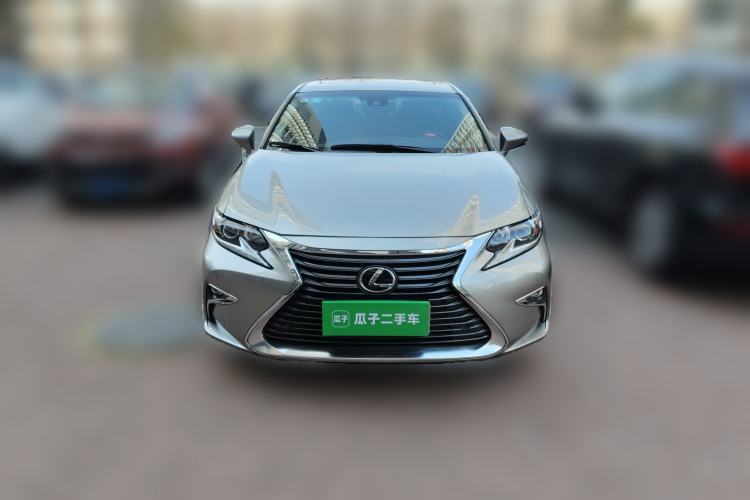 Used Lexus ES 2015 200 Comfort Edition Front