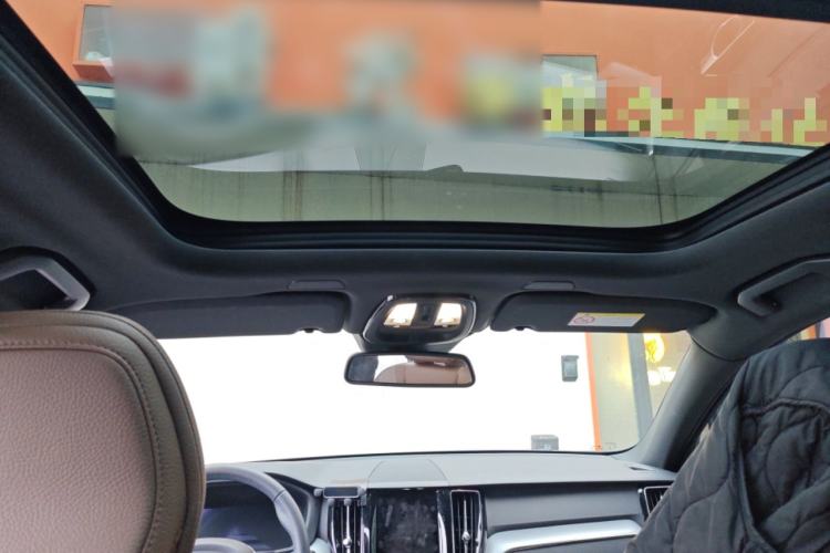 Used Volvo XC60 2025 B5 4x4 Smart Luxury Edition