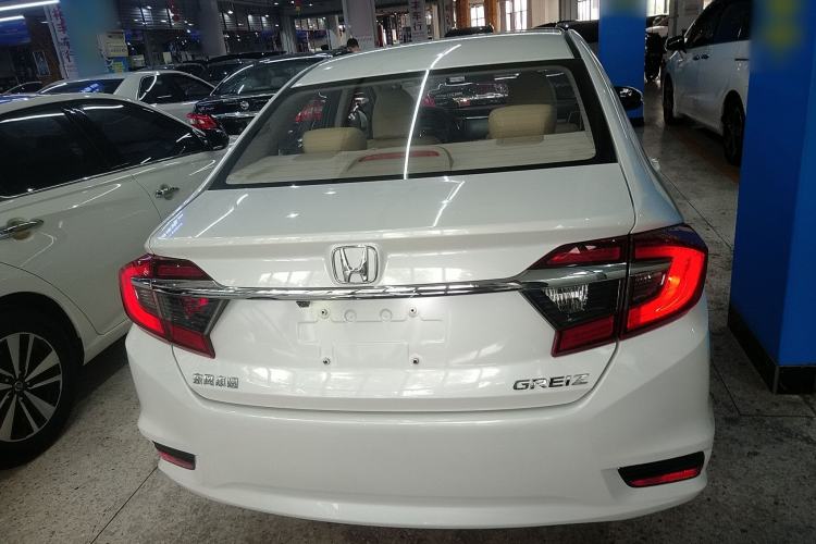Used Honda Greiz 2016 1.5L CVT Classic Edition
