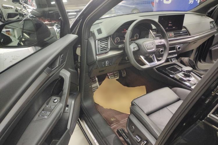 Used Audi Q5L 2023 40T Luxury Dynamic Model