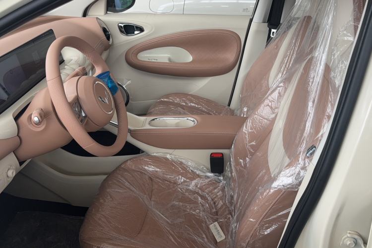 Used Wuling Bingo 2025 333 km Lingxi Deluxe Edition Left Front Seat