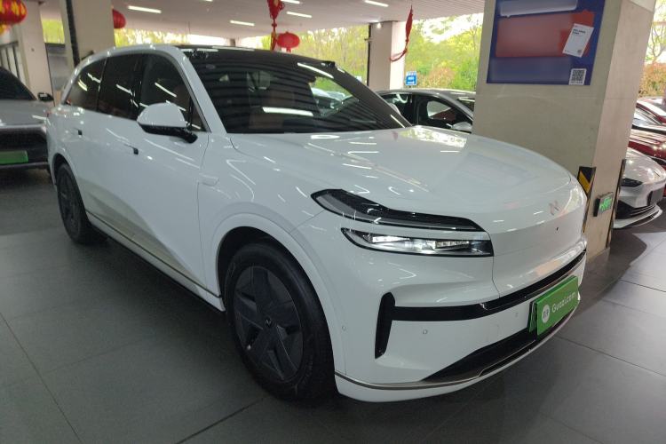 Used ONVO Luxeed L90 2025 Model—Max Six-Seater Version