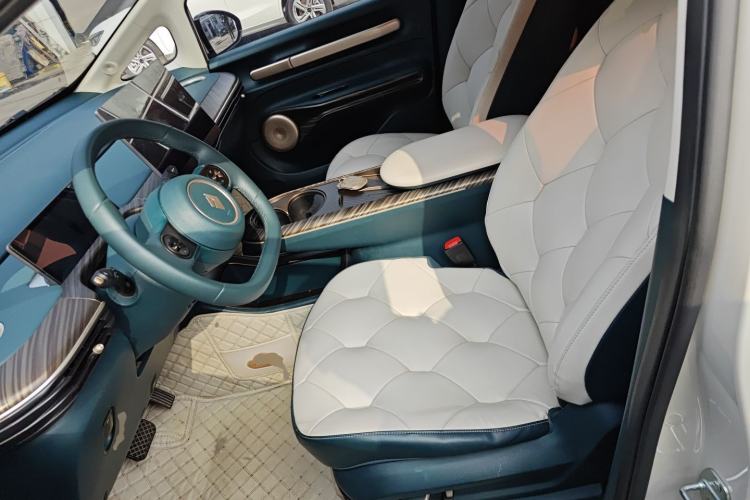 Used Baojun Cloud 2023 460 Pro Left Front Seat