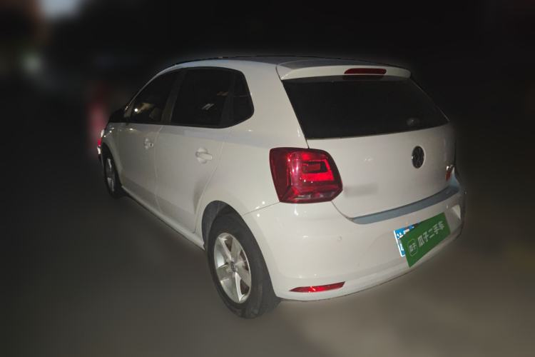 Used Volkswagen Polo 2016 1.4L Manual Fashion Model
