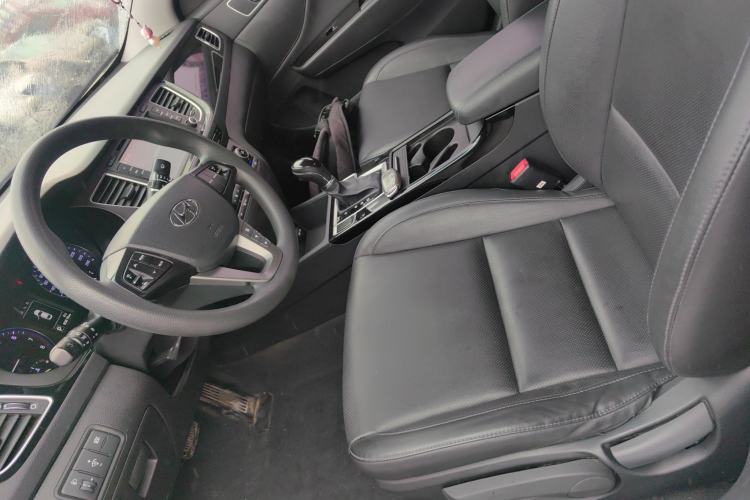 Used Hyundai Mistra 2014 1.8L Automatic Smart GLS