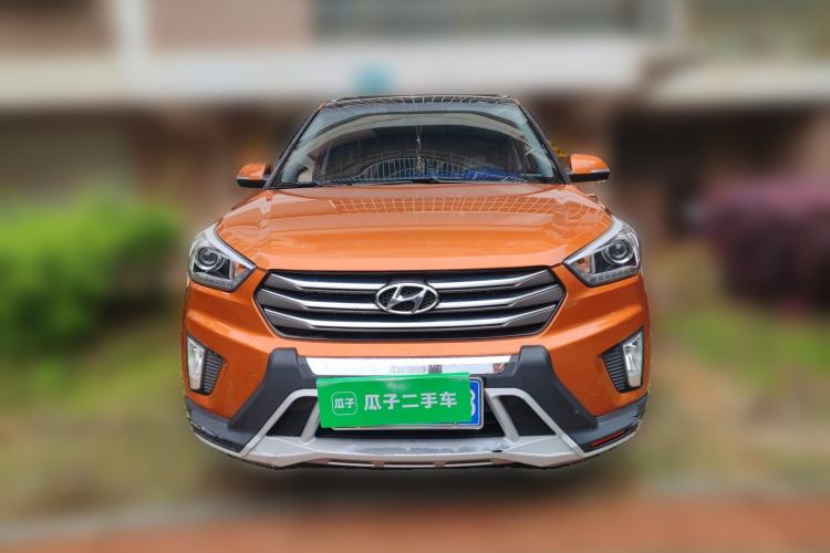 Used Hyundai ix25 2015 1.6L Automatic Two-Wheel-Drive Deluxe DLX Model Front