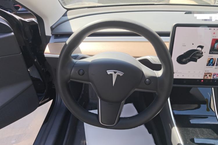 Used Tesla Model 3 2020 Revised Version Standard Range Rear-Wheel Drive – Upgraded Edition Steering Wheel