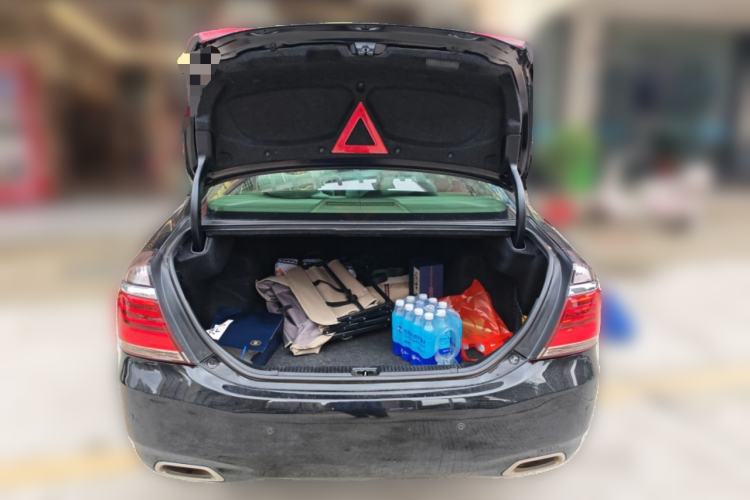 Used Toyota Crown 2012 2.5L Royal Leather Edition Trunk