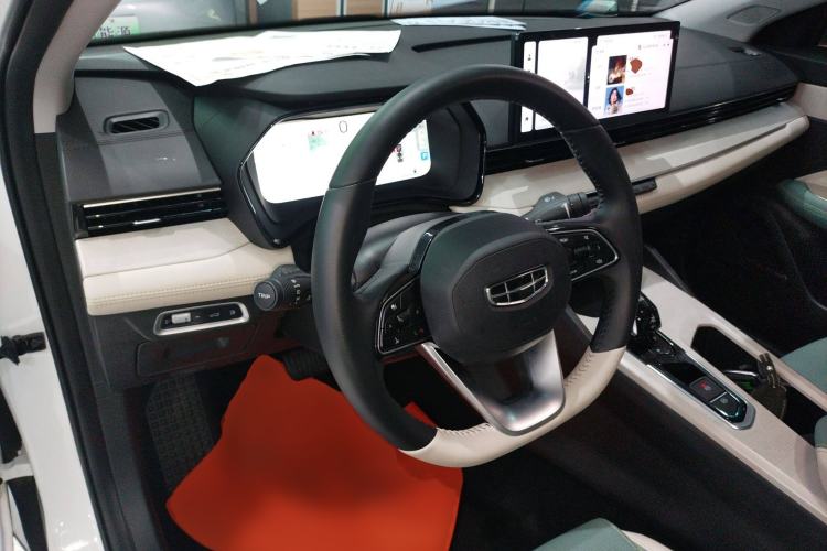 Used Geely Auto Emgrand L HiP 2022 1.5TD-DHT Pro 100KM Super Rui